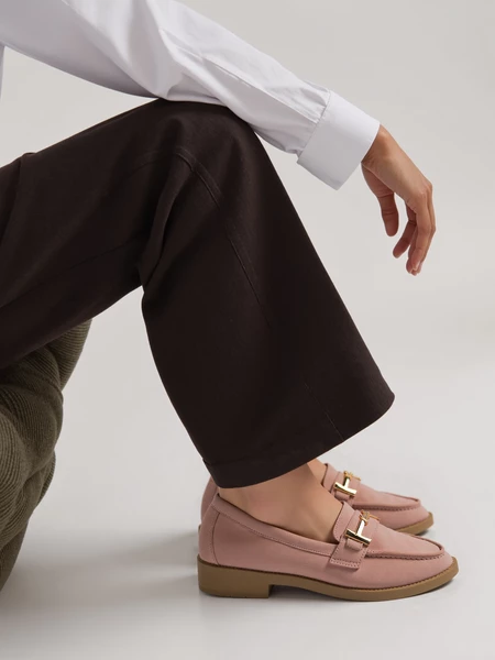Damskie Loafersy EVANA PINK – Dziewczęcy Styl i Eleganckie Detale