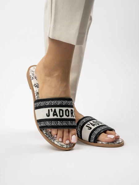 Damskie Klapki J'ADORE Black