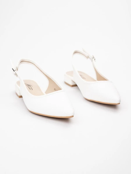Damskie białe sandały ze spiczastym noskiem LARA WHITE