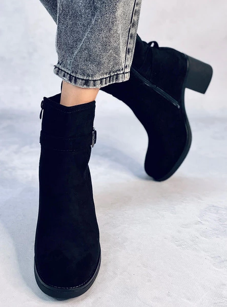 Botki na szerokim obcasie RENNIA BLACK