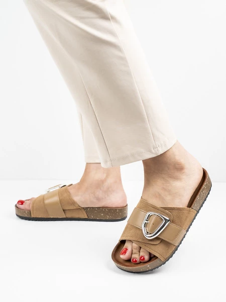 Modne klapki damskie Pepper w kolorze Khaki