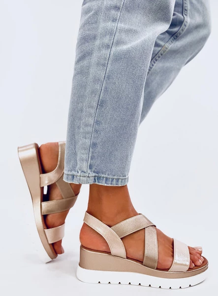 Sandałki na koturnie CADEN GOLD