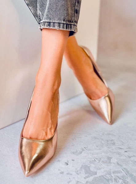 Czółenka na szpilce EVA CHAMPAGNE