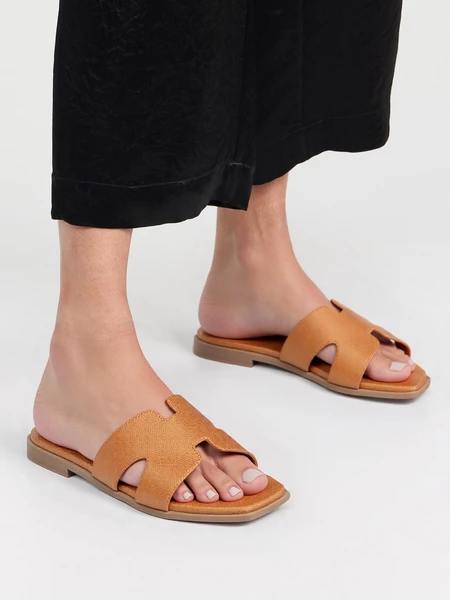 Damskie Klapki CAMEL