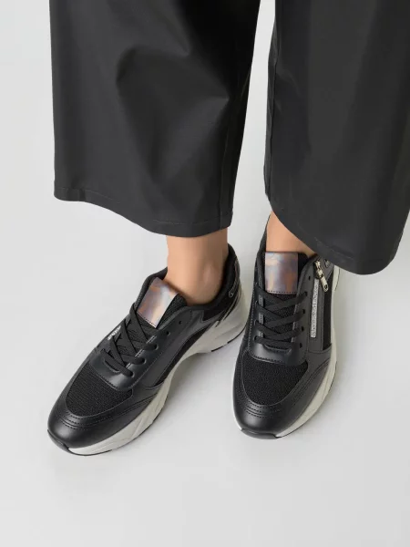 Sneakersy na koturnie MCBRIDE BLACK