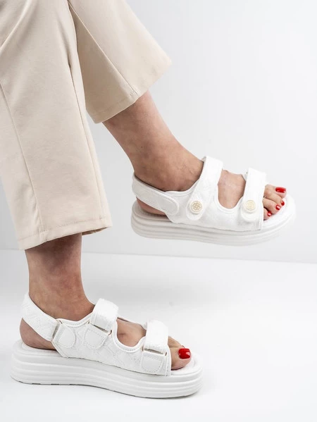 Sandały damskie eleganckie na platformie WHITE