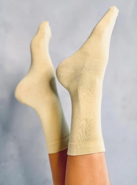 Skarpetki damskie gładkie WILYE BEŻOWY