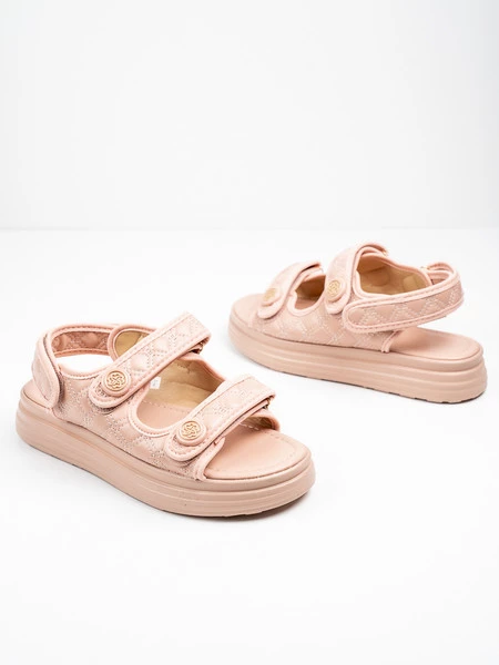 Modne sandały damskie w kolorze Pink