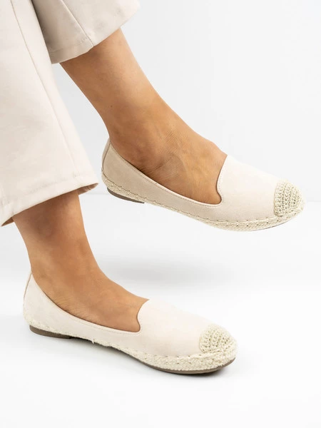 Modne espadryle damskie w kolorze Beige