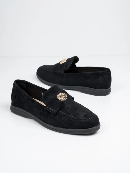 Mokasyny z ozdobnym emblematem w kolorze Black