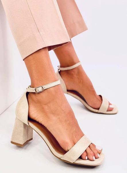 Sandałki na obcasie GASETI BEIGE