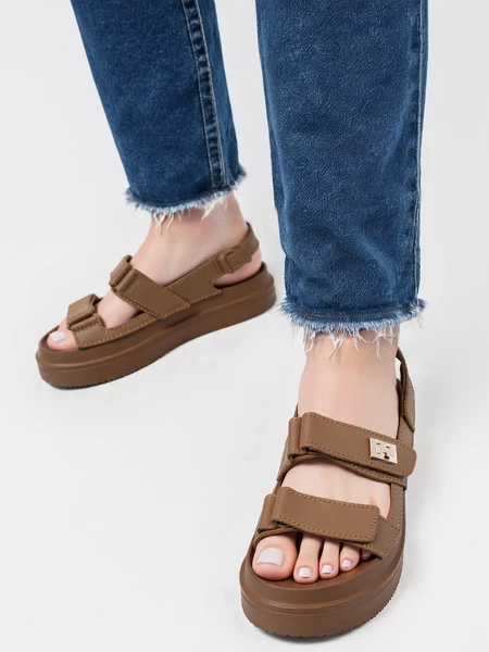 Szpilki damskie eleganckie w kolorze Khaki