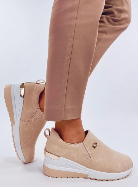 Półbuty na koturnie HENSE APRICOT