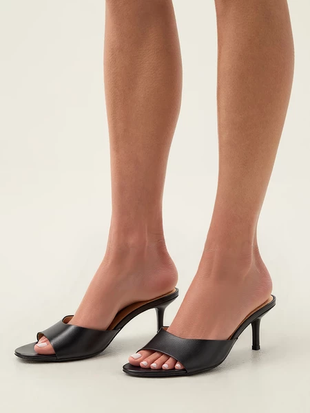 Damskie Klapki KARA BLACK