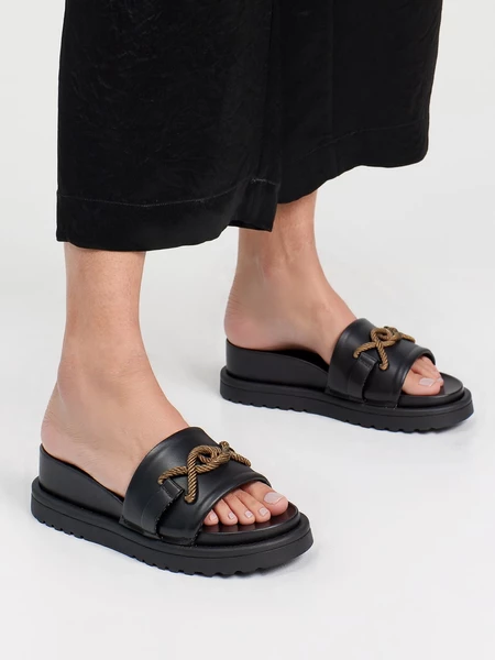 Damskie Klapki MARINA BLACK