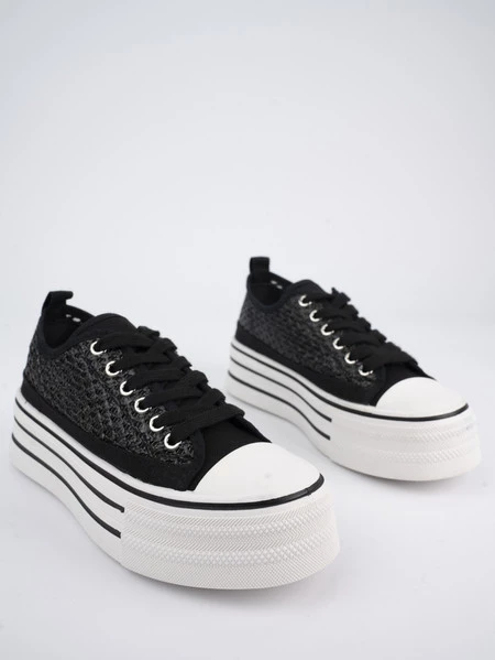 Sneakersy Urban Chic Czarne