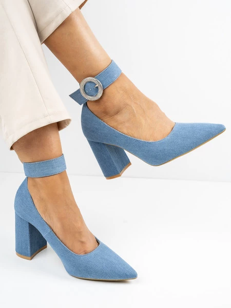 Modne czółenka damskie w kolorze LT BLU