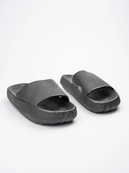 Damskie Klapki SOFIA BLACK