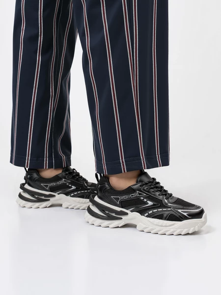 Sneakers Nowoczesność Black