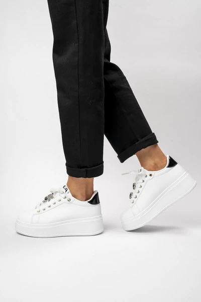 Sneakers Claudia White