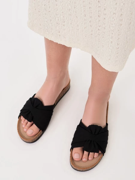 Szpilki damskie eleganckie w kolorze Black