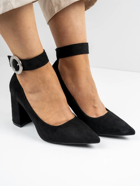 Modne czółenka w kolorze Black