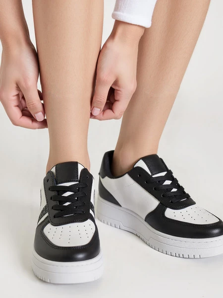 Damskie Sneakersy LORENEX BLACK