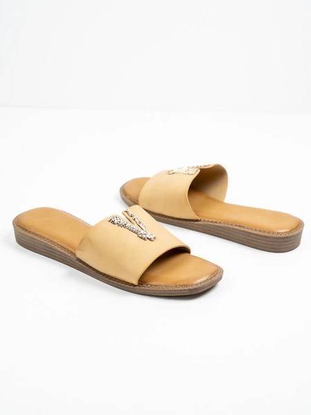 Modne klapki damskie w kolorze Beige