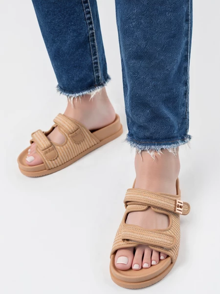 Klapki damskie eleganckie w kolorze Khaki