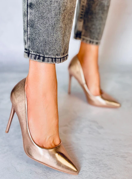 Czółenka na szpilce EVA CHAMPAGNE