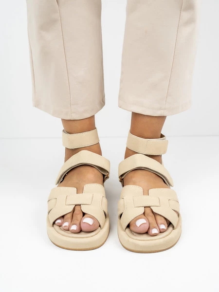 Buty damskie eleganckie w kolorze Apricot