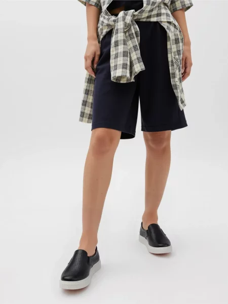 Trampki slip-on ażurowe TOWNS BLACK