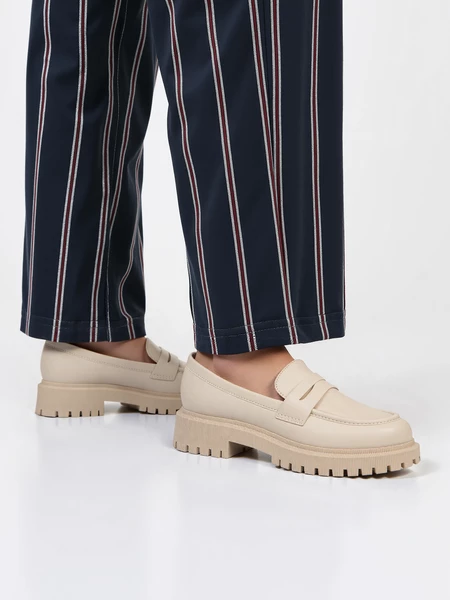 Damskie Mokasyny LAURA BEIGE