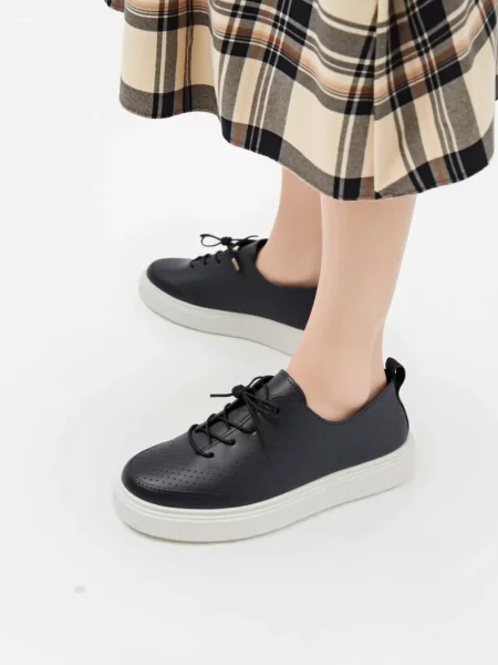 Damskie Slip-On VARENO BLACK