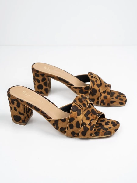Klapki eleganckie damskie z leopardowym wzorem Leopard