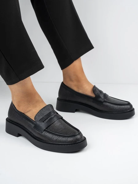 Mokasyny eleganckie damskie ze skóry w kolorze Black