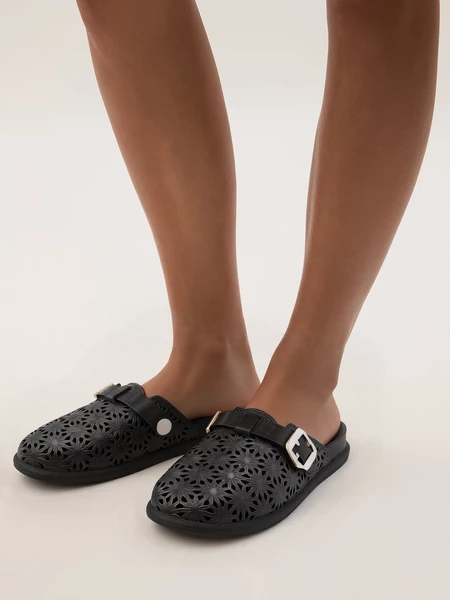 Damskie Klapki FLOWER BUCKLE BLACK