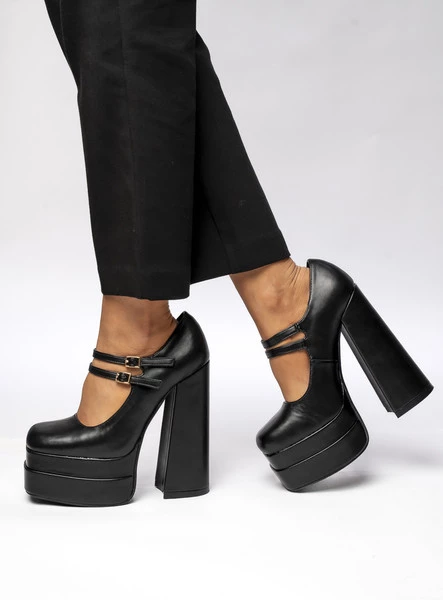 Czółenka na platformie LOIT BLACK