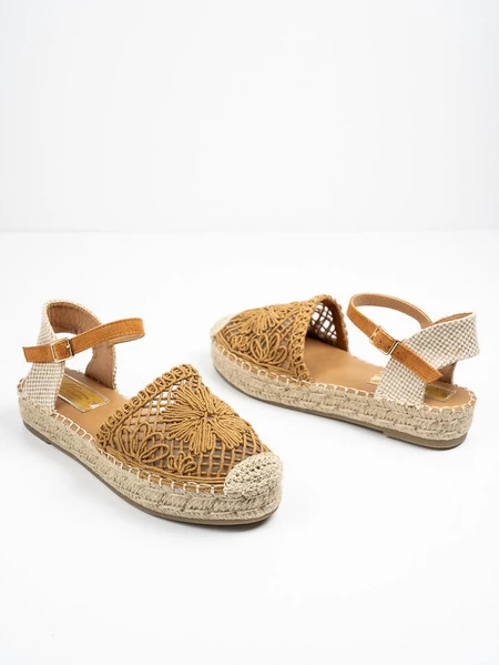 Espadryle Gama na platformie w kolorze Camel
