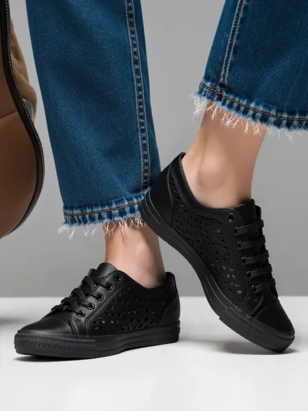 Damskie Sneakersy BELVIO BLACK