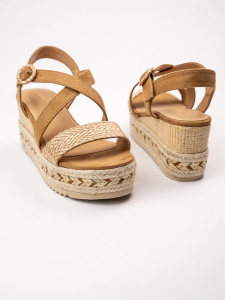 Sandały damskie na koturnie CAMEL