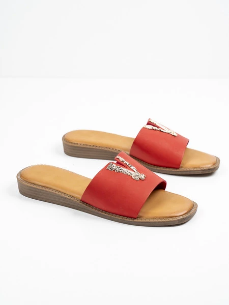 Modne klapki damskie w kolorze Red