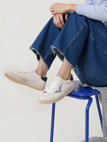 Damskie Sneakersy – Białe, Brokatowe Wstawki Sienna SILVER