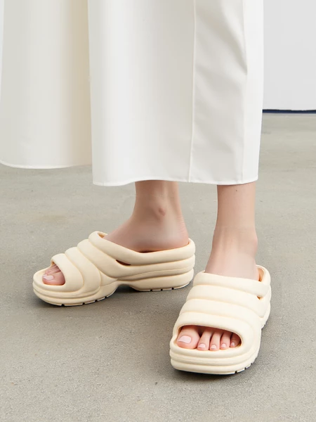 Damskie Klapki SERENA BEIGE