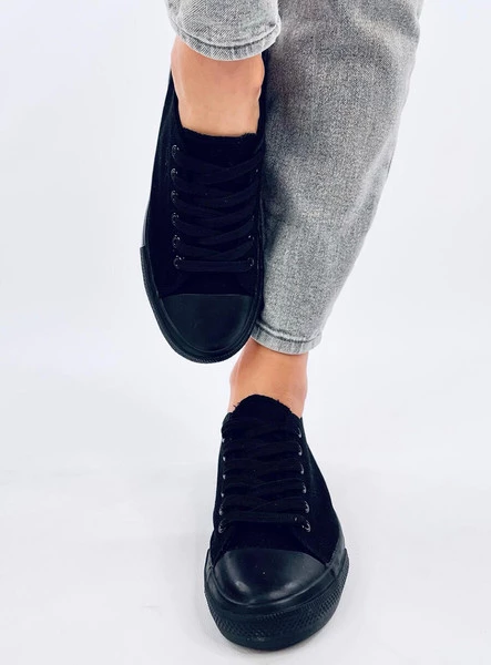 Trampki sznurowane klasyczne LEVENS ALLBLACK (czarna podeszwa)