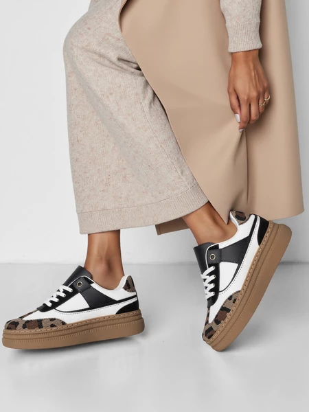 Damskie Sneakersy WILDNOVA BLK WHITE