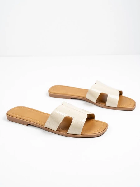 Klapki Sasa w kolorze Beige