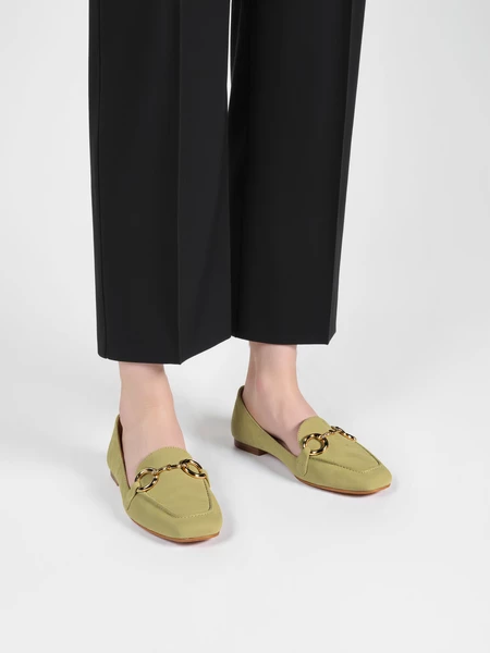 Damskie Loafersy MILO GREEN – Stylowa Świeżość i Subtelna Elegancja