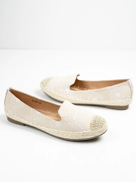 Modne espadryle damskie w kolorze Beige