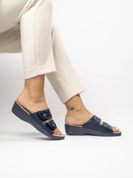 Damskie Klapki na Koturnie AURORA NAVY